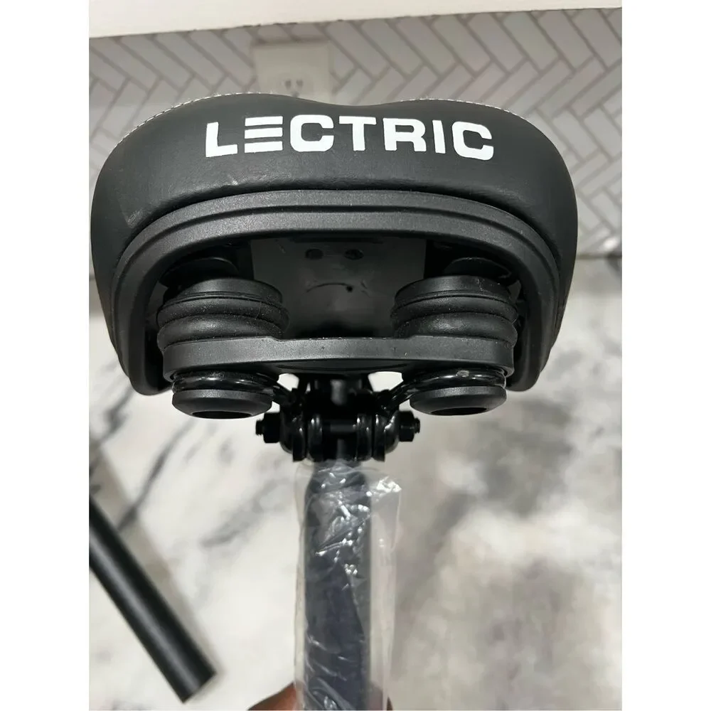 Lectric Comfort Bike Seat w/ Suspension & Seatpost J31.8x390mm β NEW - Picture 3 of 8